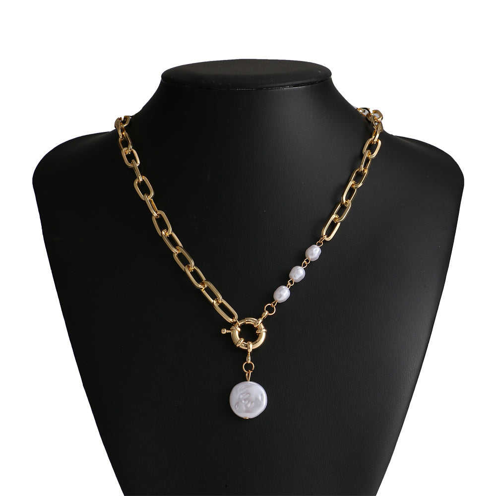 Pearl Necklace Metal Pendant Stitching Clavicle Chain Elegant Women's Pendant Women's Necklace