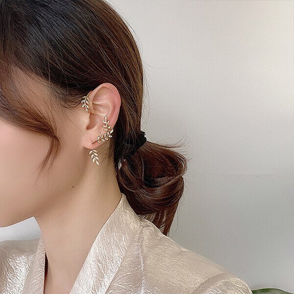 Leaves Ear Hook (BUY 1 LEAVES EAR HOOK GET 1  CRYSTAL HOOK LEAF EARRINGS)